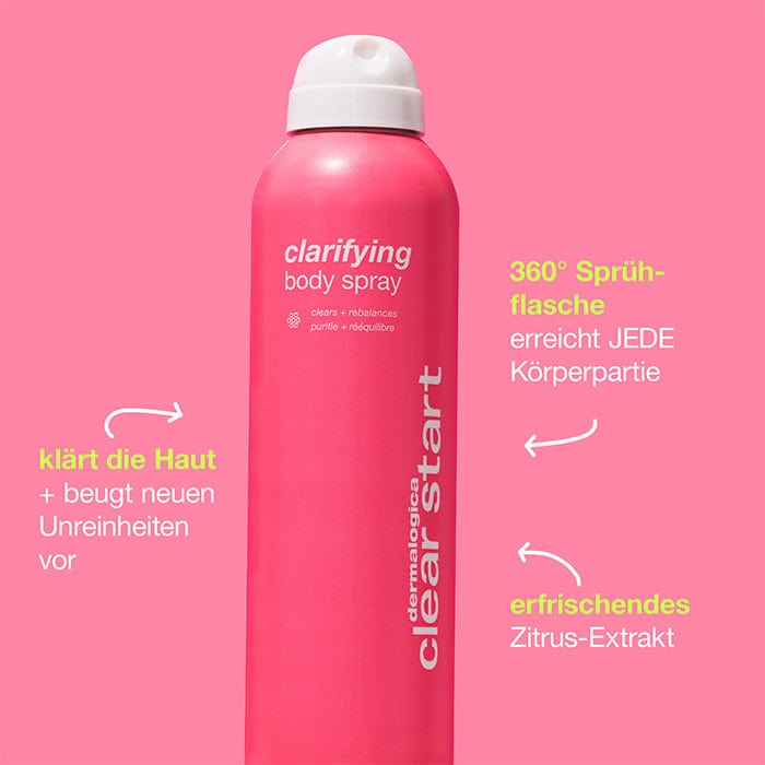 Eine pinkfarbene Flasche Clarifying Body Spray von gegen einen pinken Hintergrund.