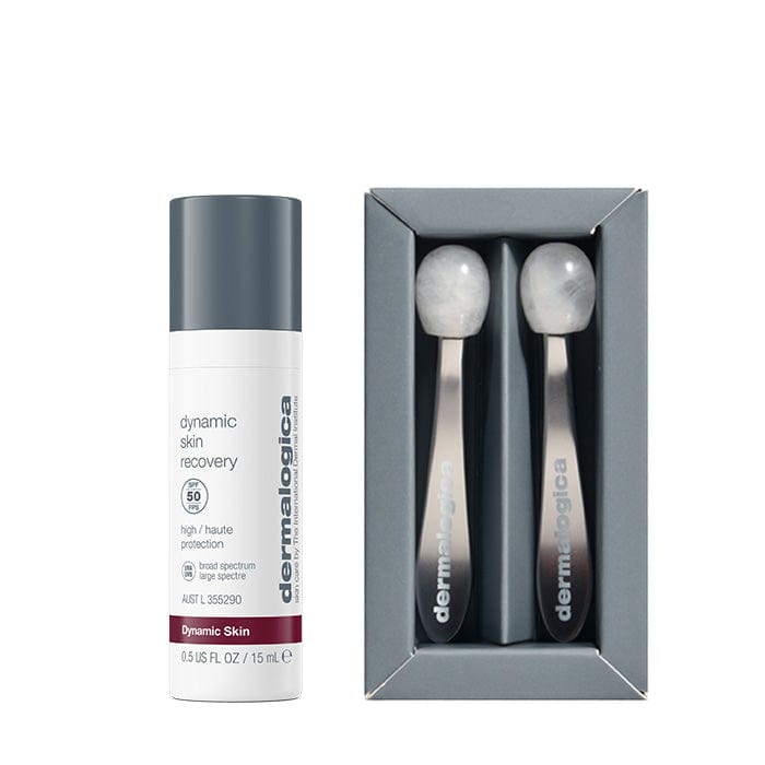 Die Reisegröße Dynamic Skin Recovery SPF 50 befindet sich neben den Eye Wand Duos – Dein Geschenk! – ein perfektes Dermalogica-Paket für strahlende Haut.