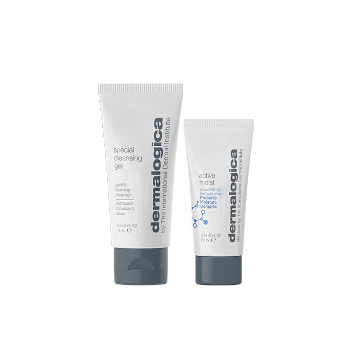 Zwei Hautpflegetuben von Dermalogica – Special Cleansing Gel und Active Moist – werden kunstvoll vor einem schlichten Hintergrund präsentiert und strahlen die Qualität von 2 Minis im Wert von 15 € aus.