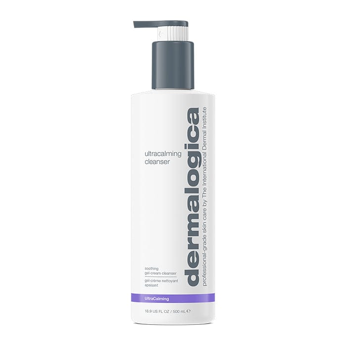 Flasche mit Pumpe von Dermalogica UltraCalming Cleanser.