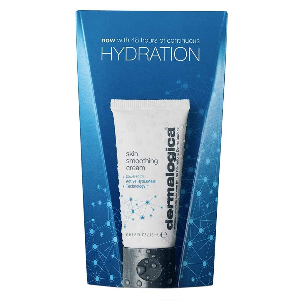 Dermalogica Skin Smoothing Cream vor einer blauen Verpackung, die bis zu 48 Stunden kontinuierliche Hydratation verspricht.
