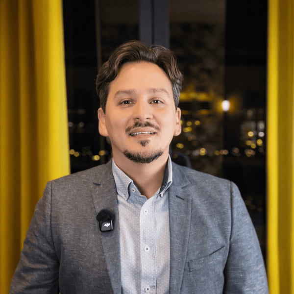 Dr. med. Emre Esmer