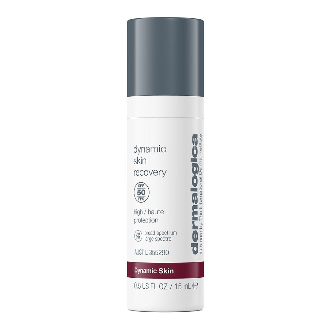 Tube der Dynamic Skin Recovery SPF 50 Gesichtscreme mit breitem UVA-Hochschutz.