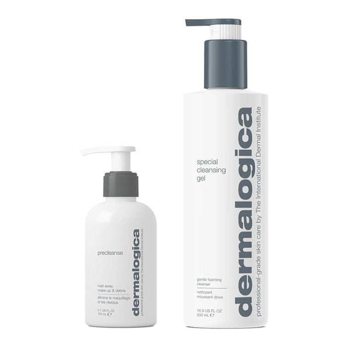 Zwei Flaschen von Dermalogica Hautpflegeprodukten, PreCleanse und Special Cleansing Gel, nebeneinander aufgestellt.